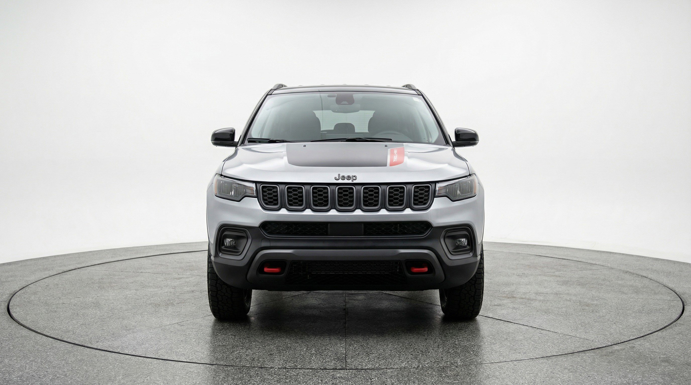 Used 2025 Jeep Compass Trailhawk AWD/4WD image 2