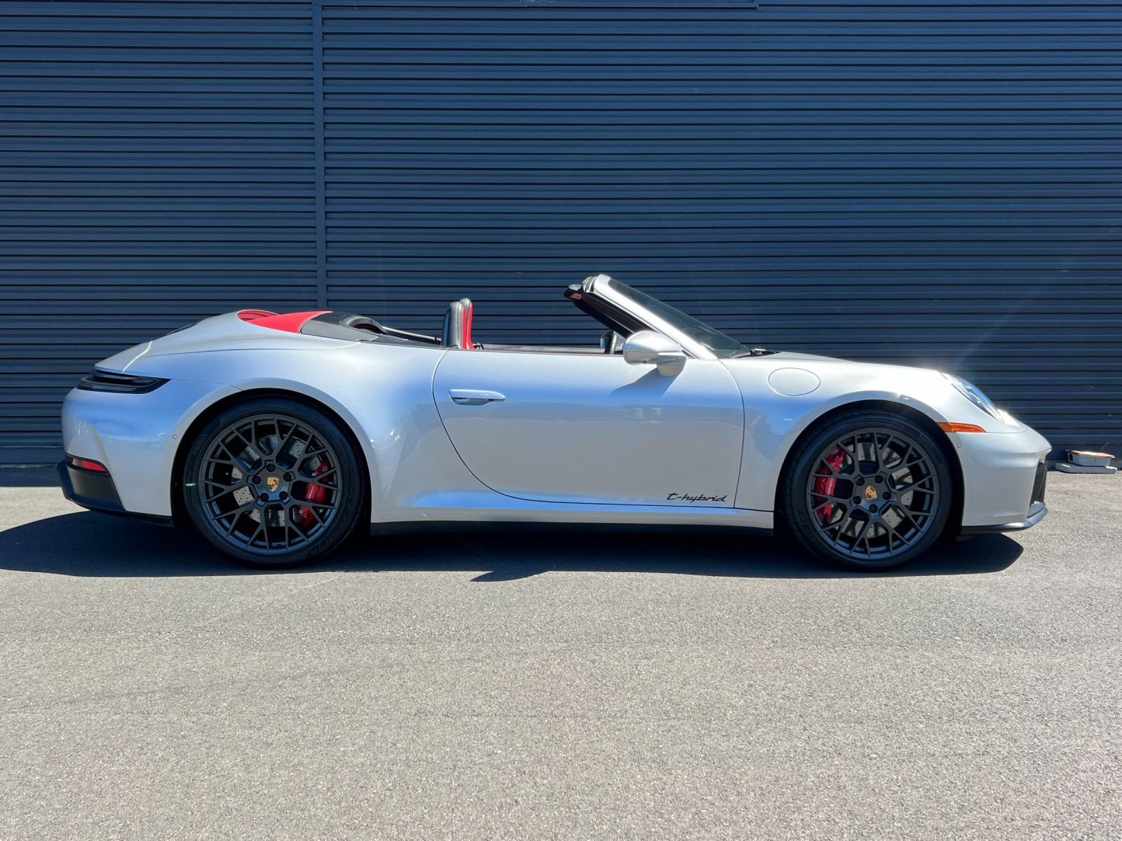Certified 2025 Porsche 911 Carrera 4 GTS AWD/4WD image 10