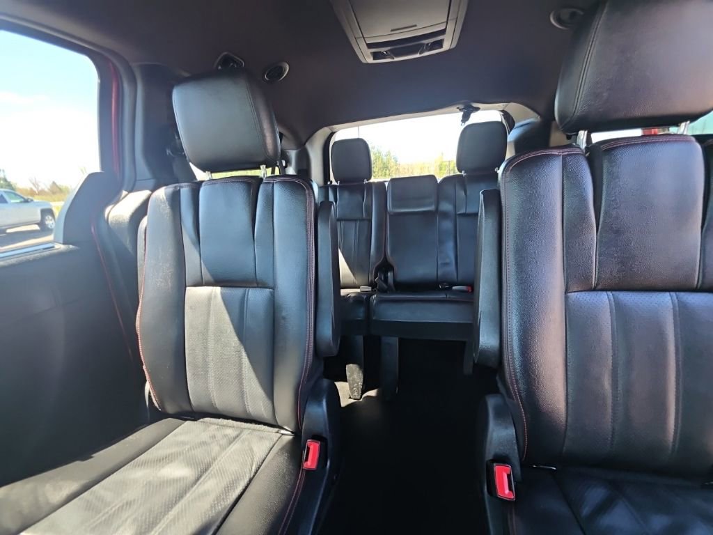 Used 2019 Dodge Grand Caravan GT FWD image 13