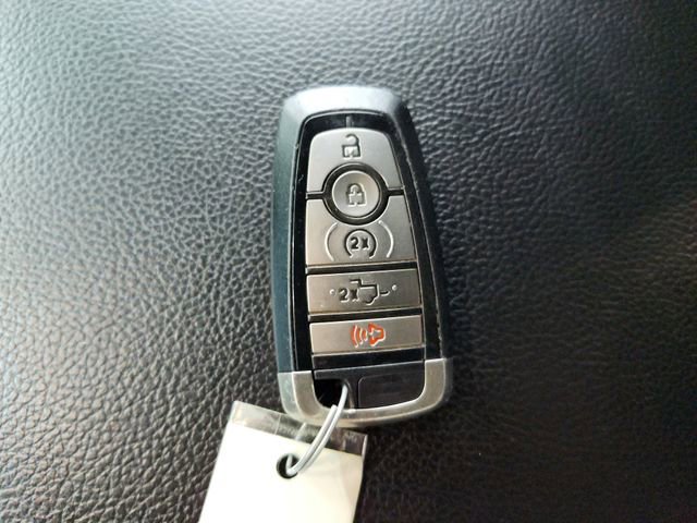 Used 2019 Ford F150 Raptor w/ Equipment Group 802A Luxury image 37