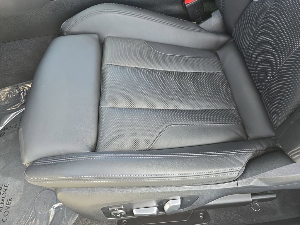 Used 2021 BMW M4 Competition w/ Executive Package image 32