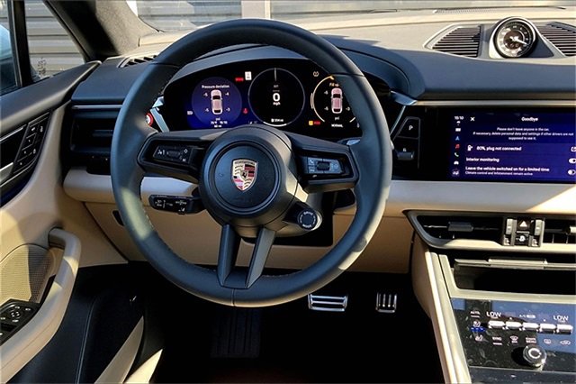 New 2025 Porsche Macan 4S Electric image 23