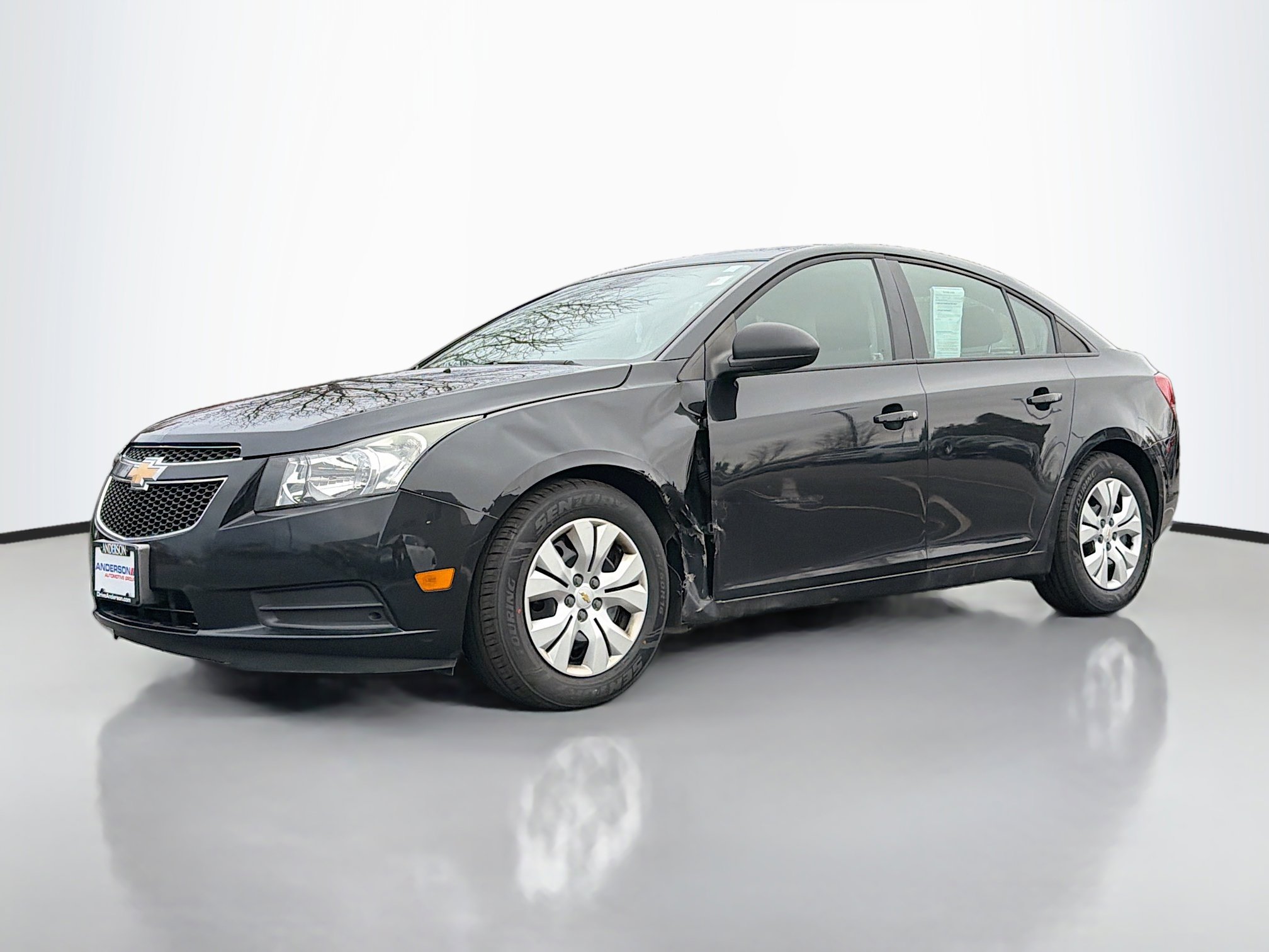 Used 2013 Chevrolet Cruze LS image 11
