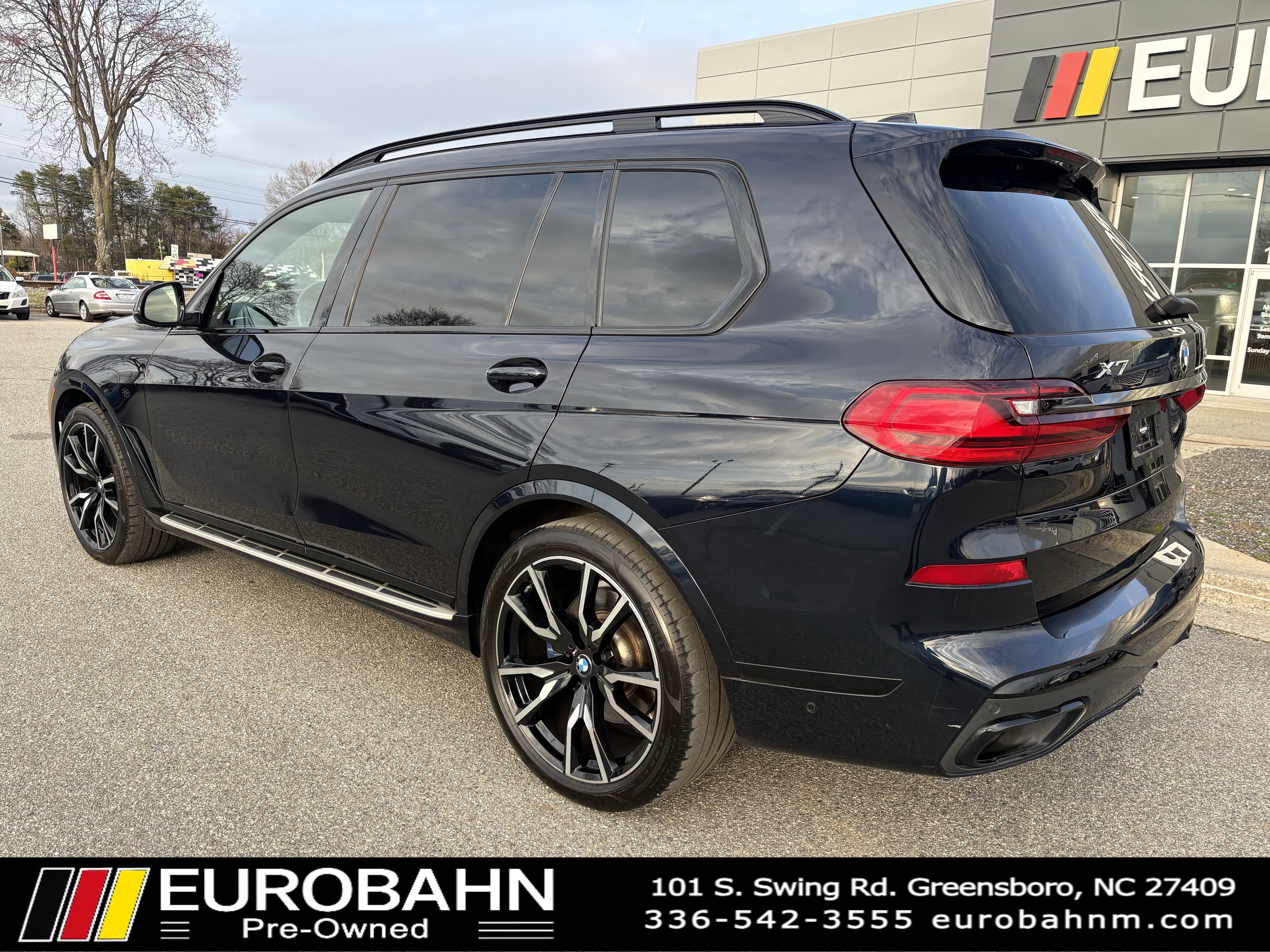 Used 2022 BMW X7 xDrive40i w/ M Sport Package image 30