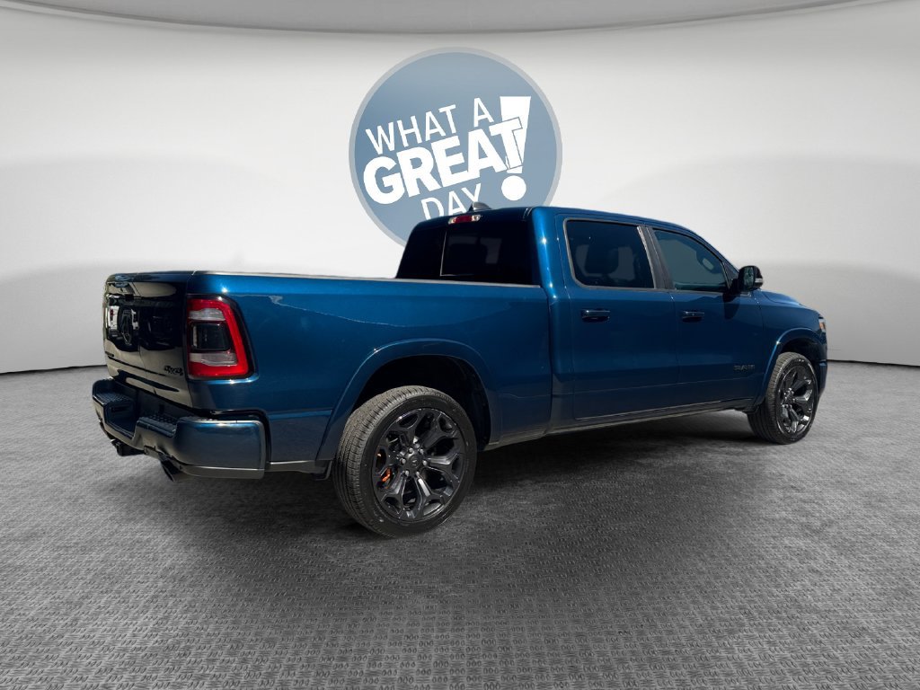 Used 2022 RAM 1500 Limited w/ Night Edition AWD/4WD image 3