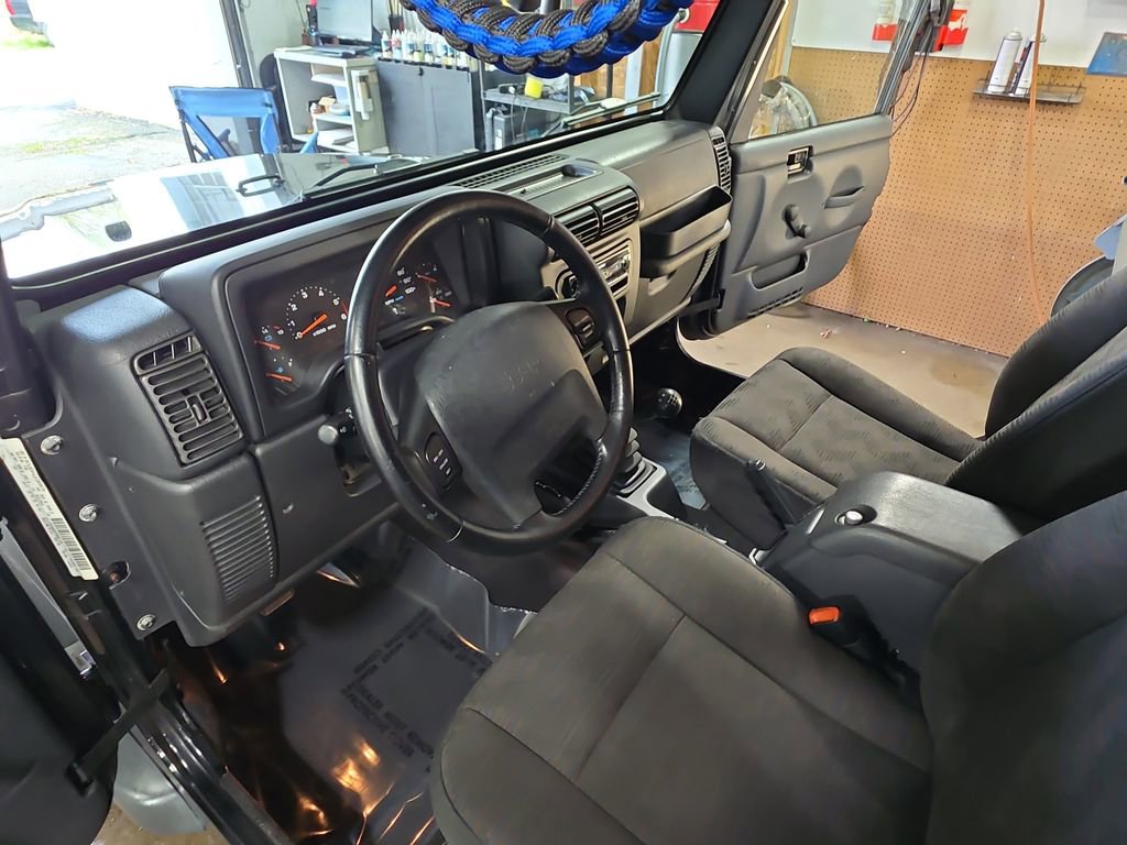 Used 2004 Jeep Wrangler Sport w/ Dual Top Group image 15