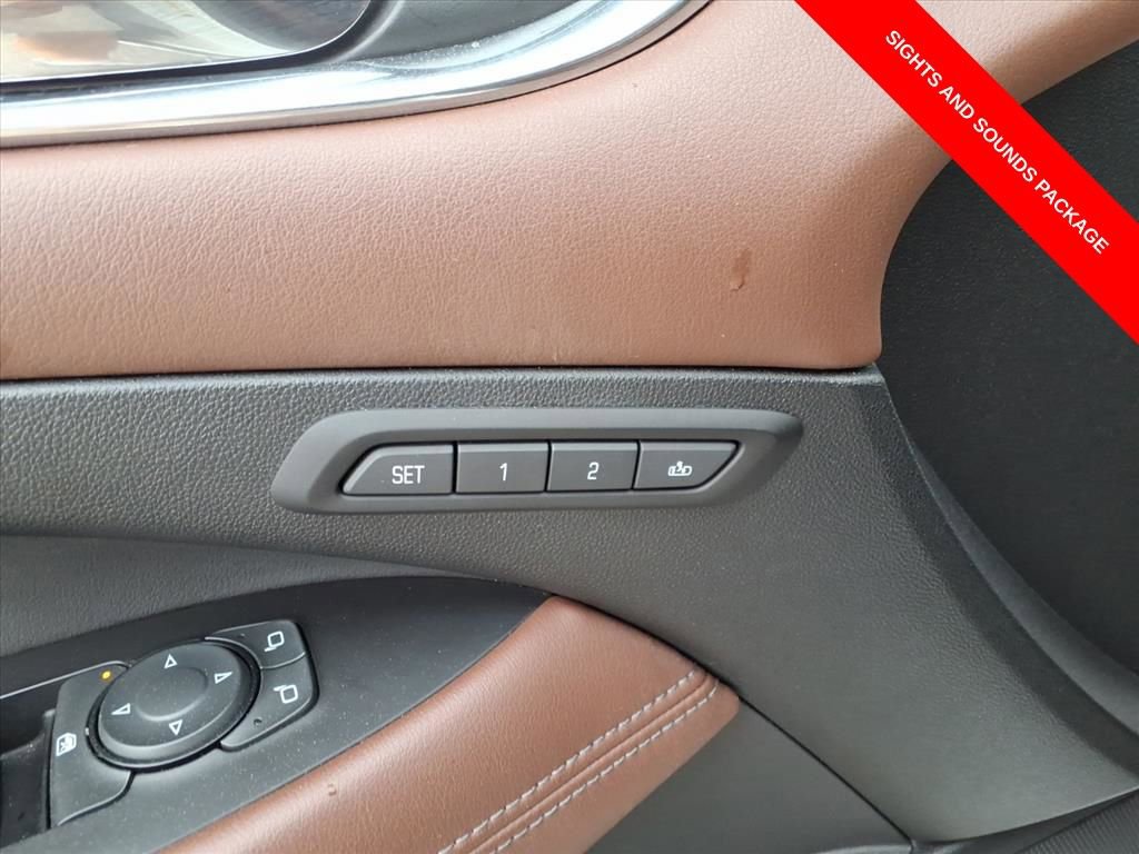 Used 2019 Buick LaCrosse Avenir w/ Driver Confidence Package II image 16