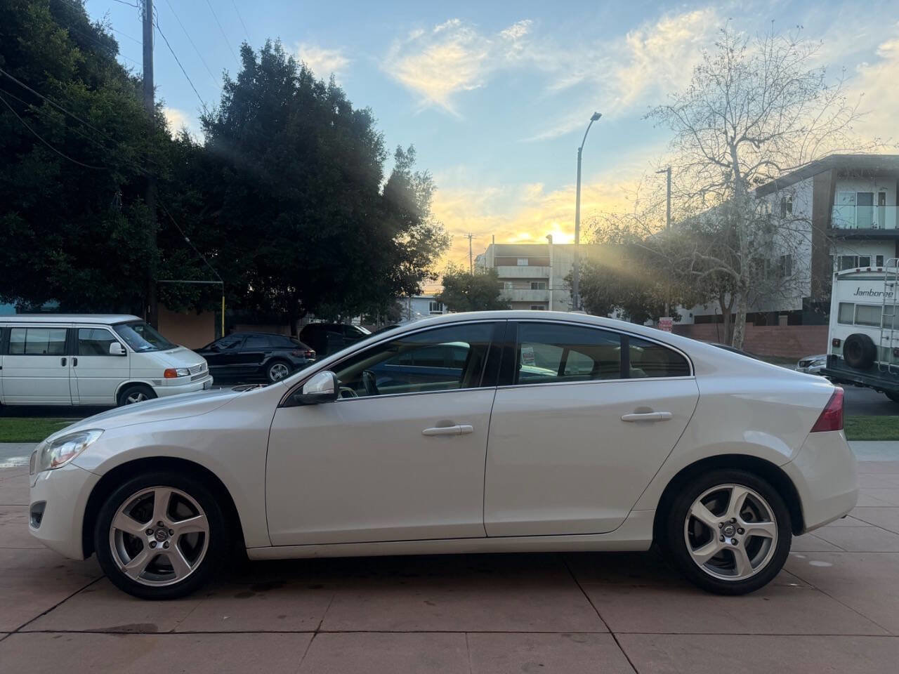 Used 2012 Volvo S60 T5 image 7