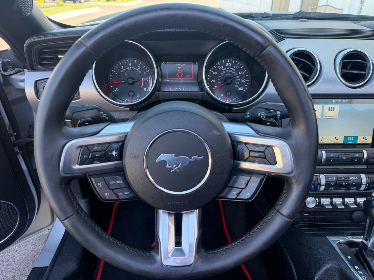 Used 2018 Ford Mustang Premium RWD image 15