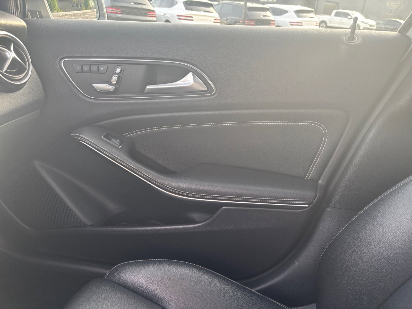 Used 2019 Mercedes-Benz GLA 250 4MATIC image 16