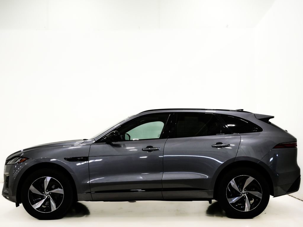 Used 2024 Jaguar F-PACE R-Dynamic S image 6