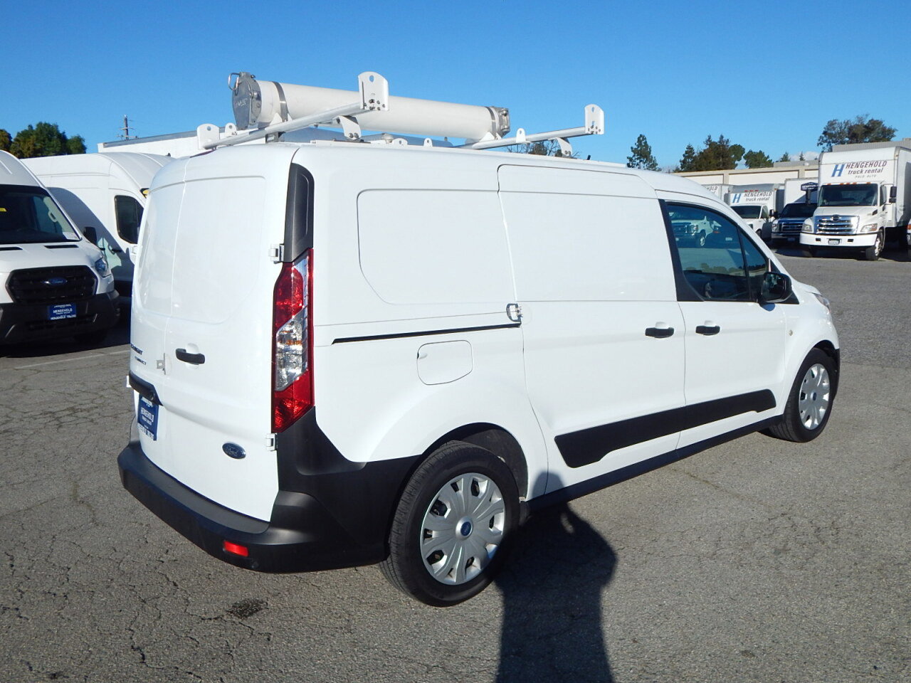 Used 2020 Ford Transit Connect XL image 9