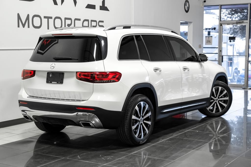 Used 2021 Mercedes-Benz GLB 250 w/ Premium Package image 9