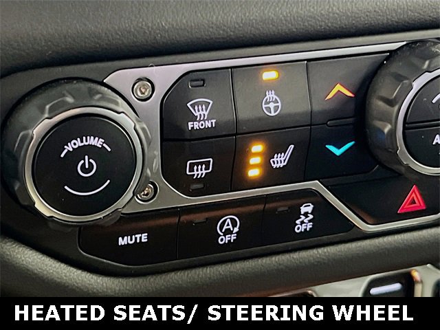 Used 2024 Jeep Wrangler Sahara w/ Technology Group image 14