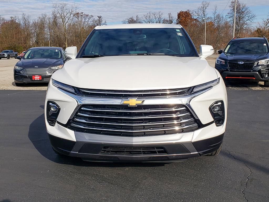 Used 2023 Chevrolet Blazer Premier w/ Enhanced Convenience Package image 2