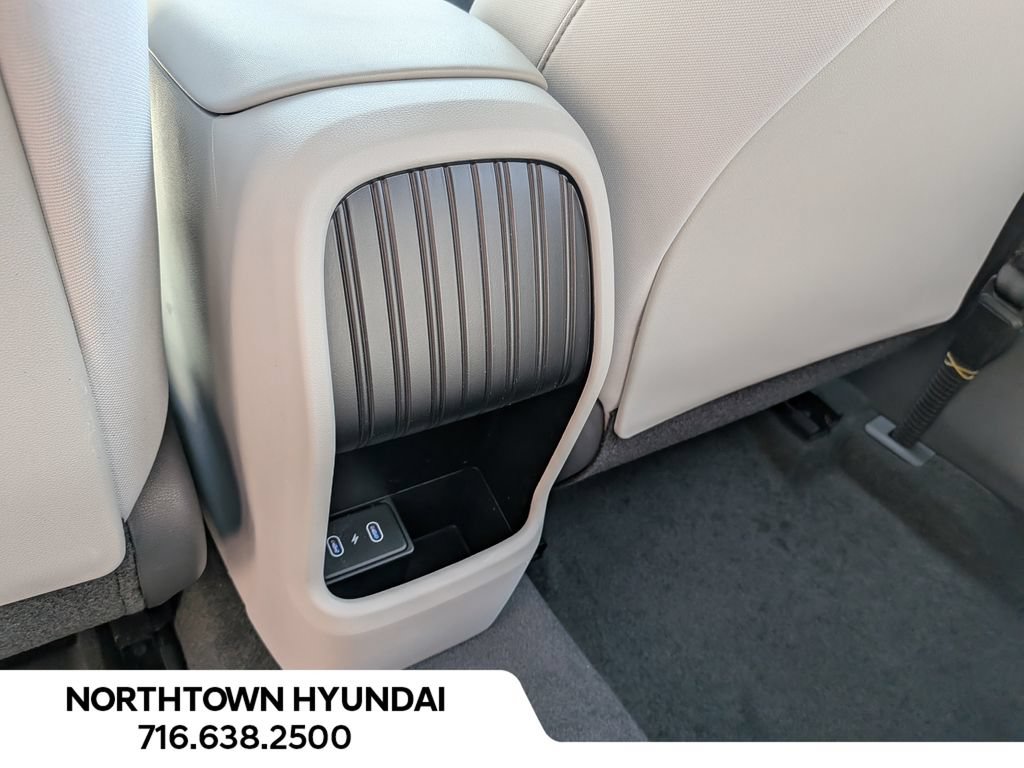 Certified 2024 Hyundai Kona SE AWD/4WD image 29