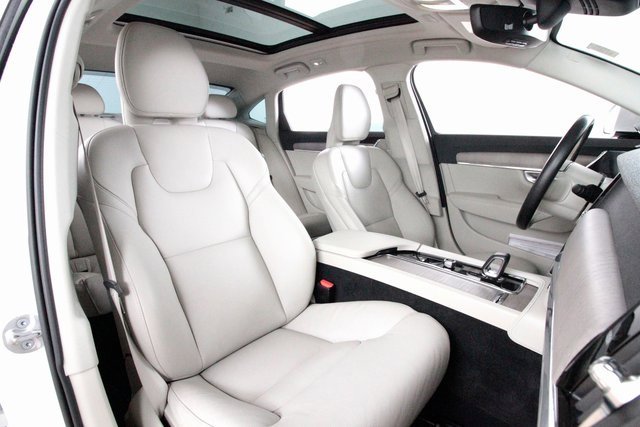 Certified 2023 Volvo S90 B6 Plus image 21