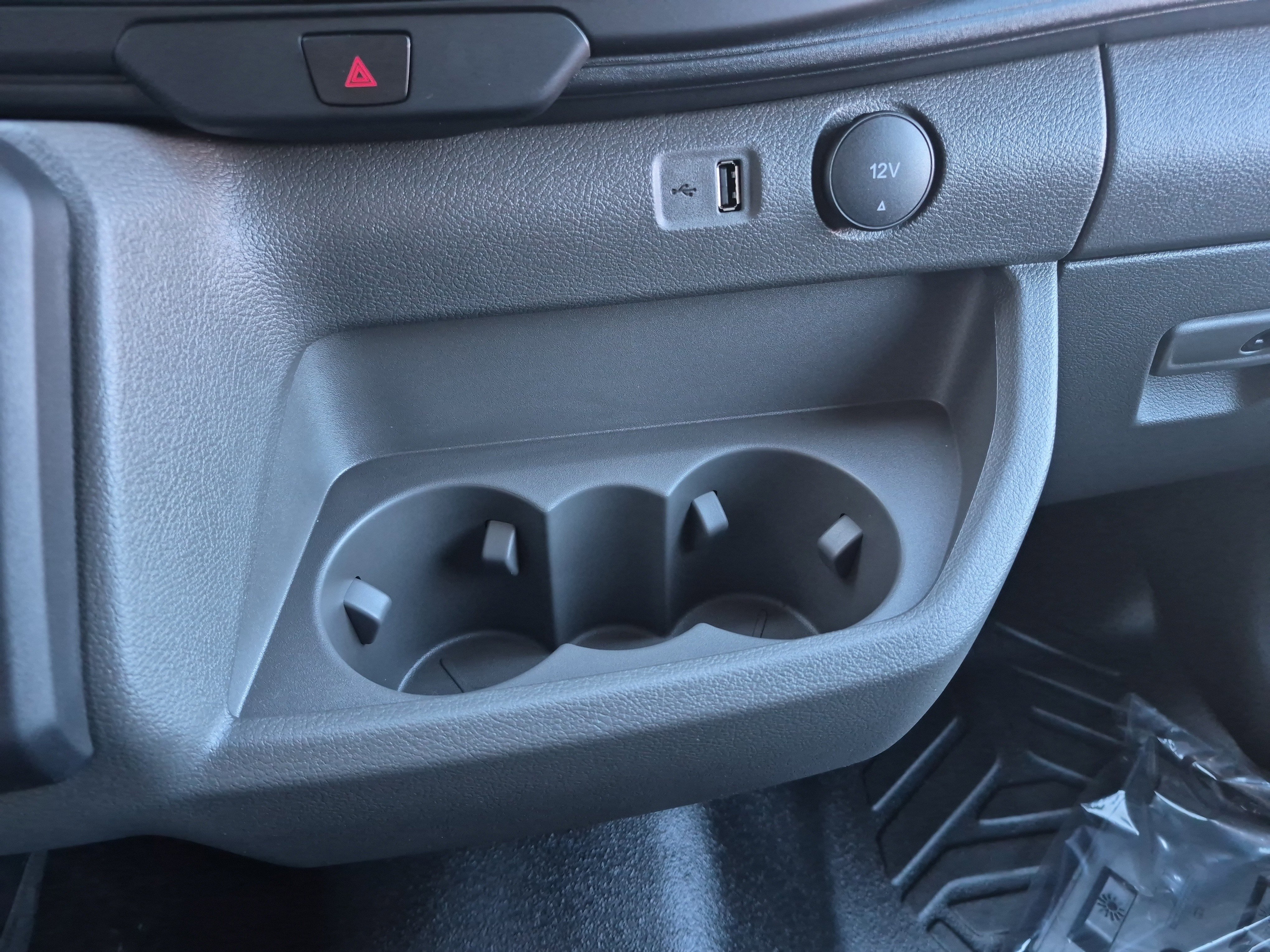 New 2026 Ford Transit 250 148 Medium Roof image 29