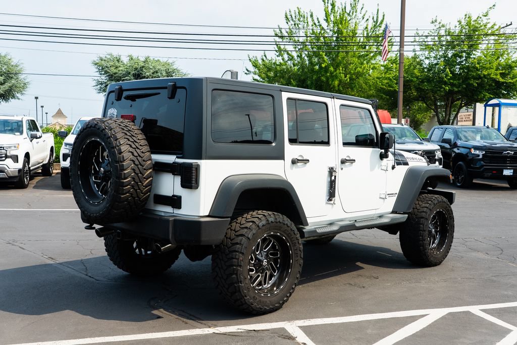 Used 2016 Jeep Wrangler Unlimited Rubicon w/ Connectivity Group AWD/4WD image 5