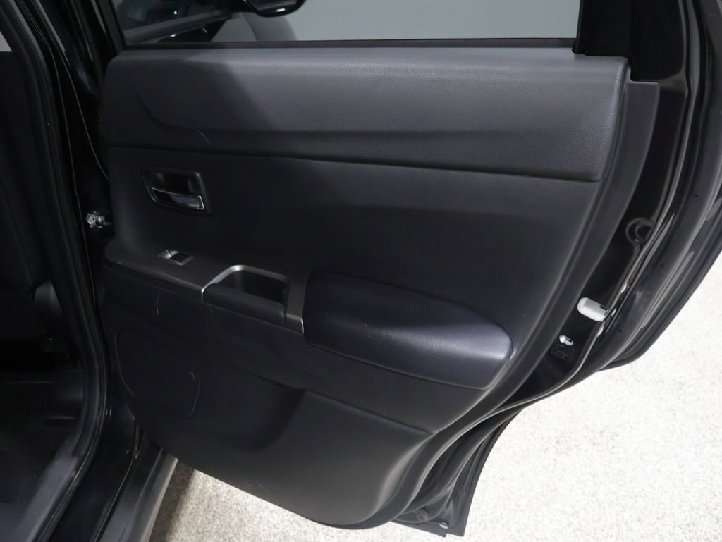 Used 2025 Mitsubishi Outlander Sport AWD image 21