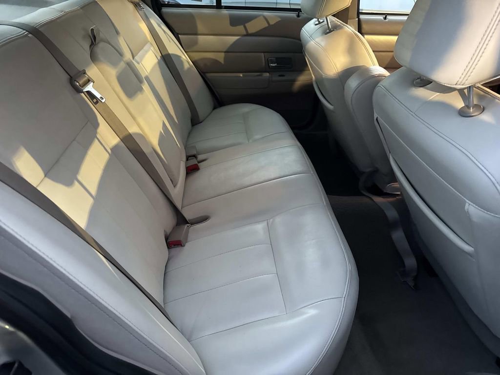 Used 2008 Mercury Grand Marquis LS image 26