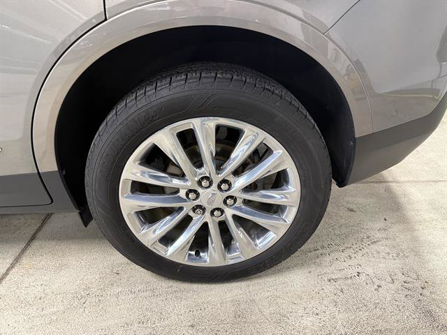 Certified 2018 Cadillac XT5 Platinum w/ Driver Assist Package AWD/4WD image 20