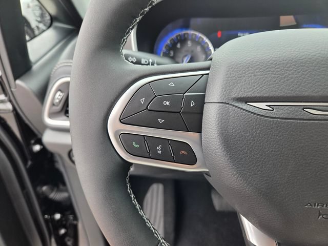 New 2027 Chrysler Pacifica Select FWD image 27