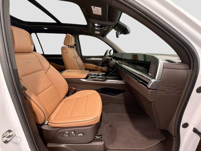 Used 2026 Cadillac Escalade ESV Luxury AWD/4WD image 26