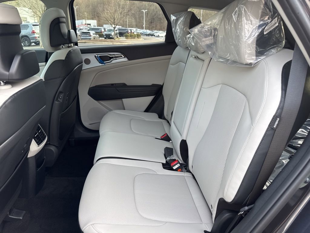 New 2026 Kia Sportage EX image 11