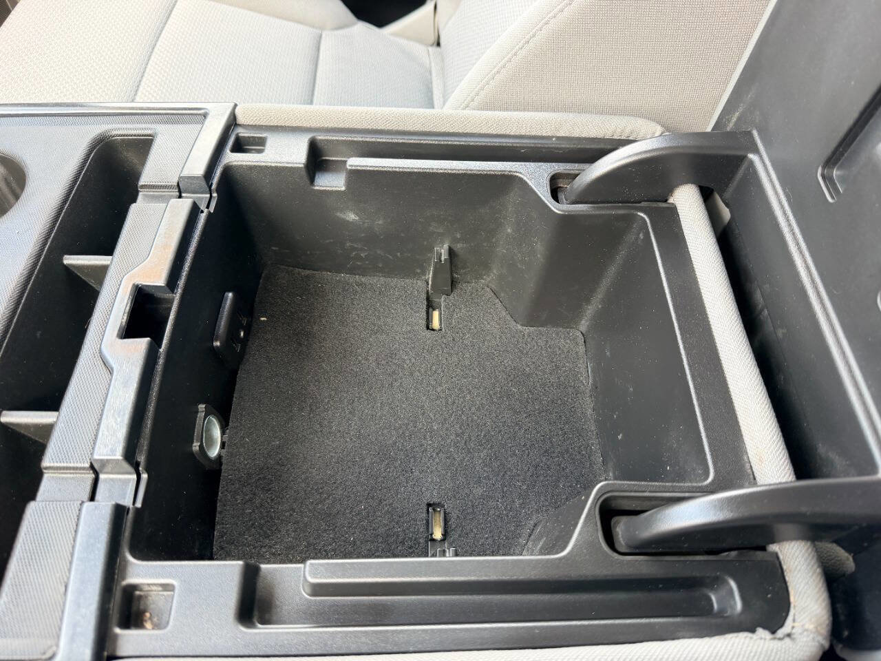 Used 2019 Chevrolet Silverado 2500 W/T image 38