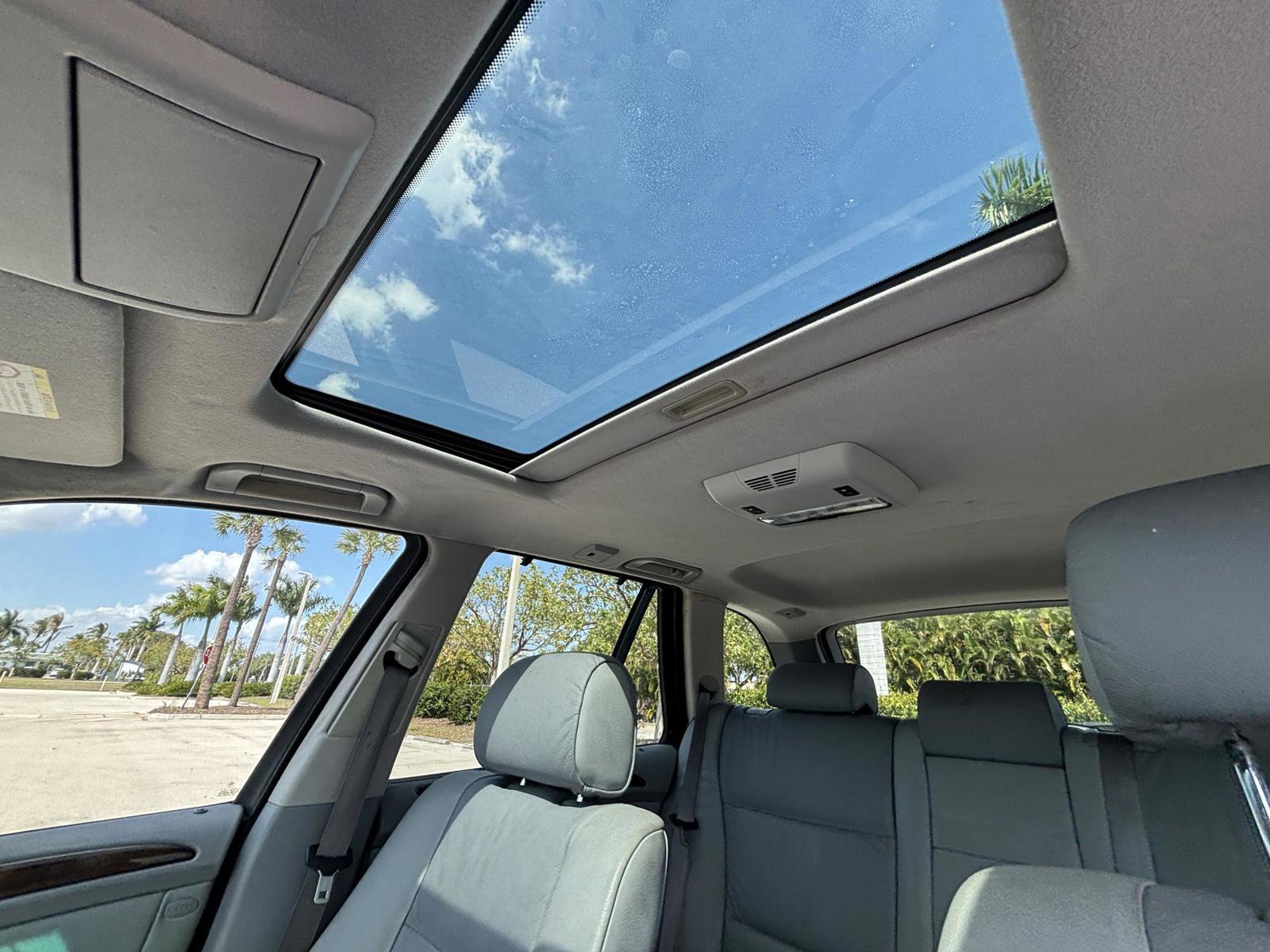 Used 2002 BMW X5 3.0i image 16