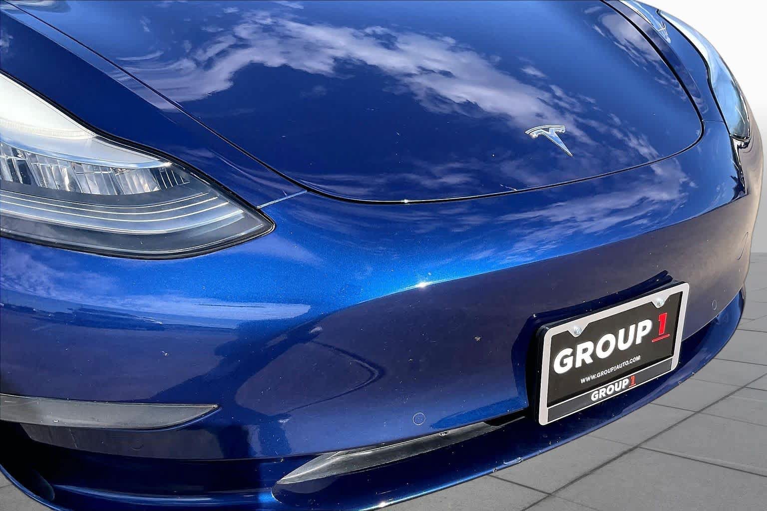 Used 2019 Tesla Model 3 Standard Range RWD image 26