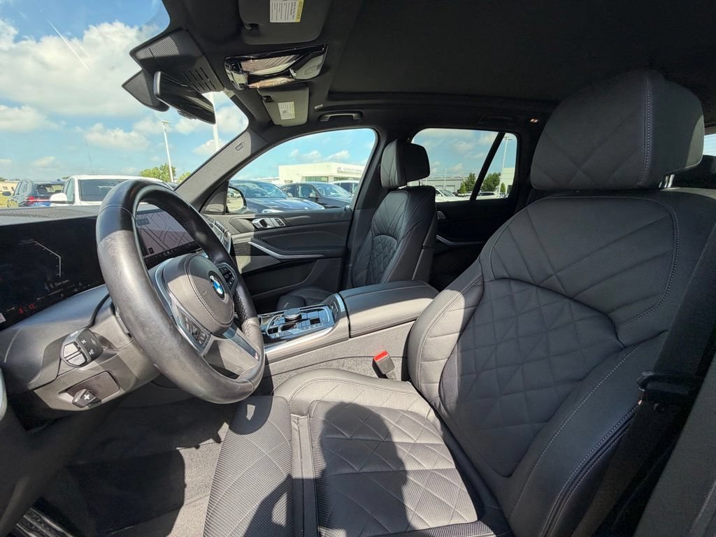 Certified 2024 BMW X5 xDrive40i w/ M Sport Package AWD/4WD image 8