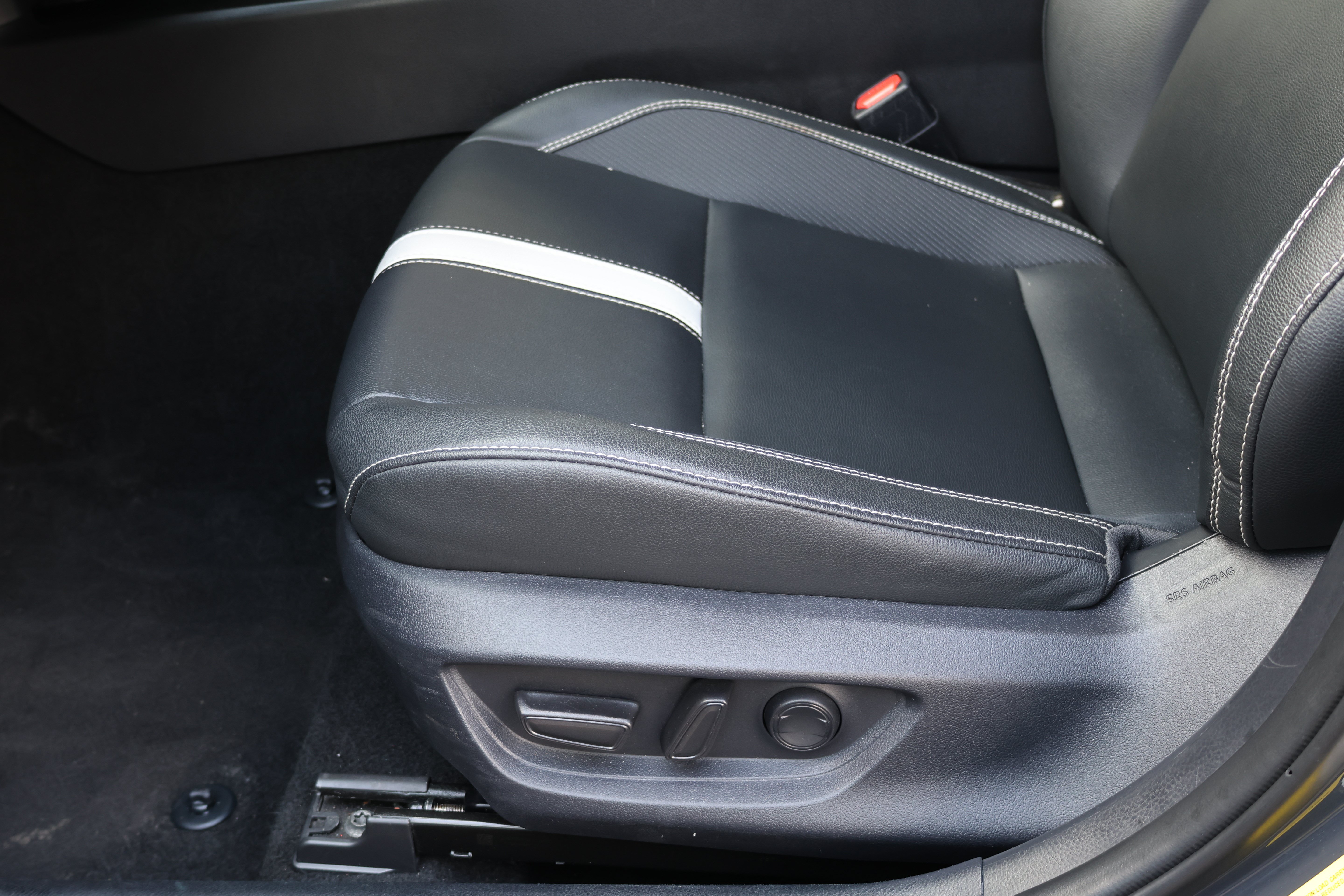 Used 2025 Toyota Camry SE FWD image 22