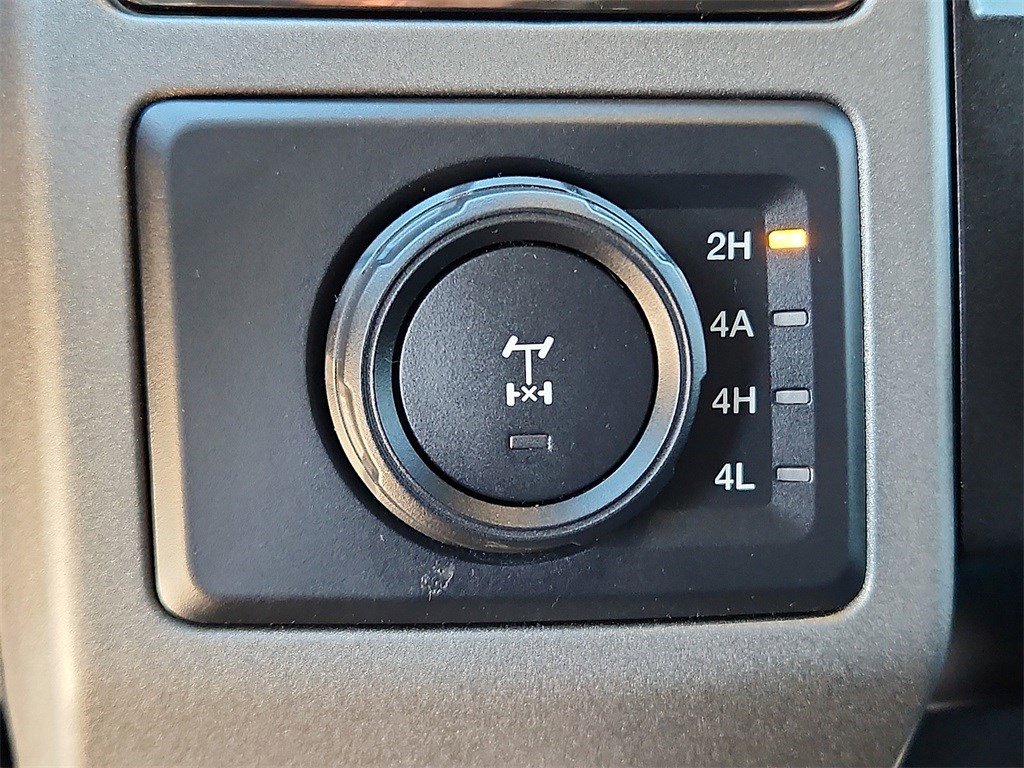 Used 2020 Ford F150 Raptor w/ Equipment Group 801A Mid image 25