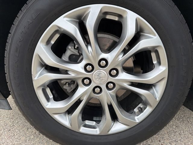 Used 2021 Buick Enclave Avenir w/ Avenir Technology Package FWD image 33