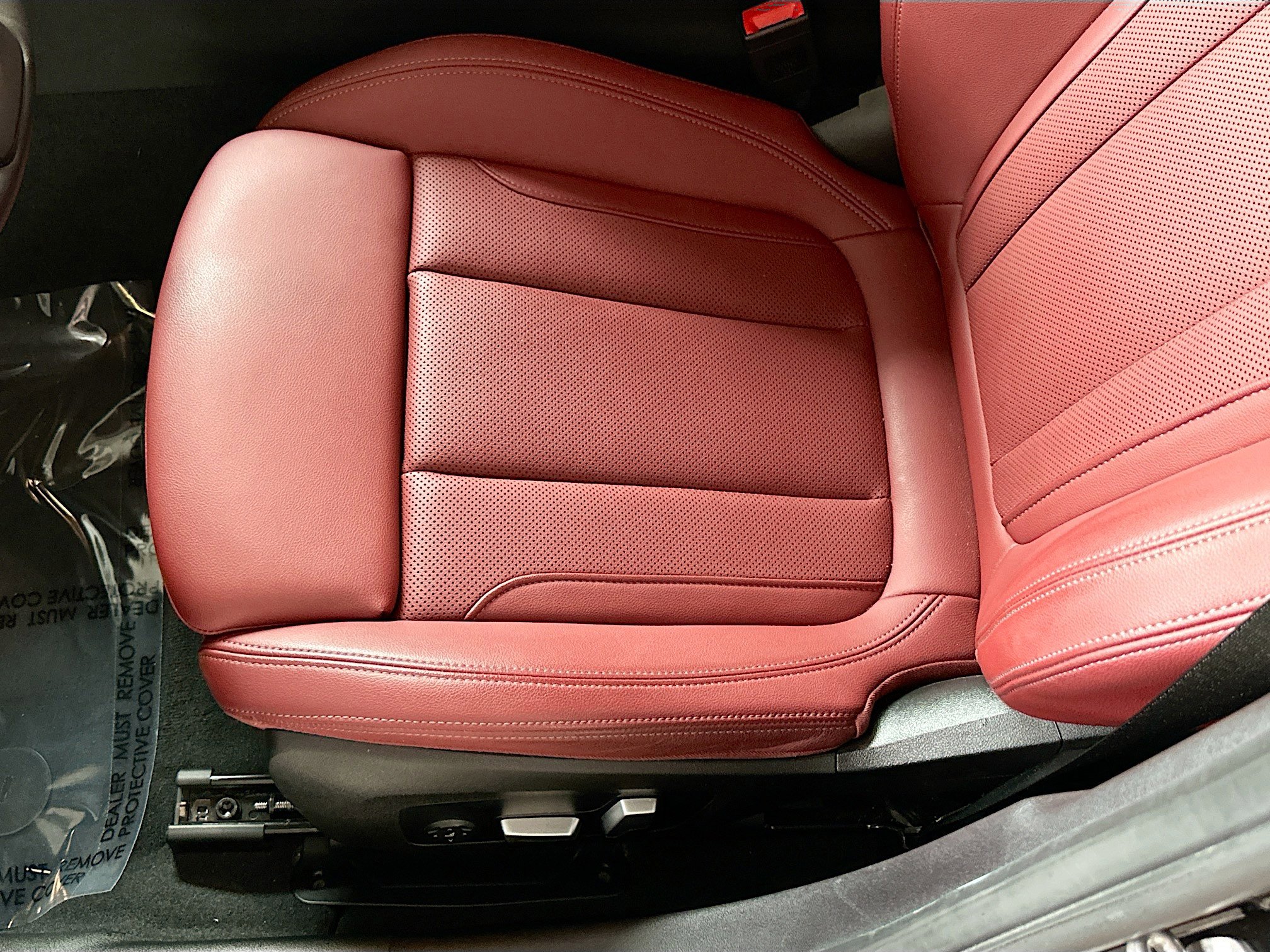 Used 2023 BMW 330e 330e w/ Premium Package image 20