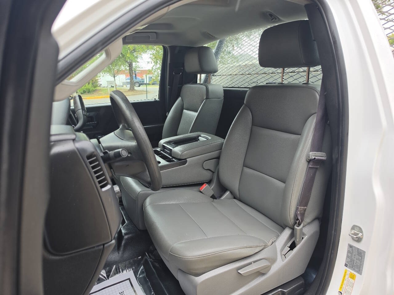 Used 2017 Chevrolet Silverado 2500 W/T RWD image 6