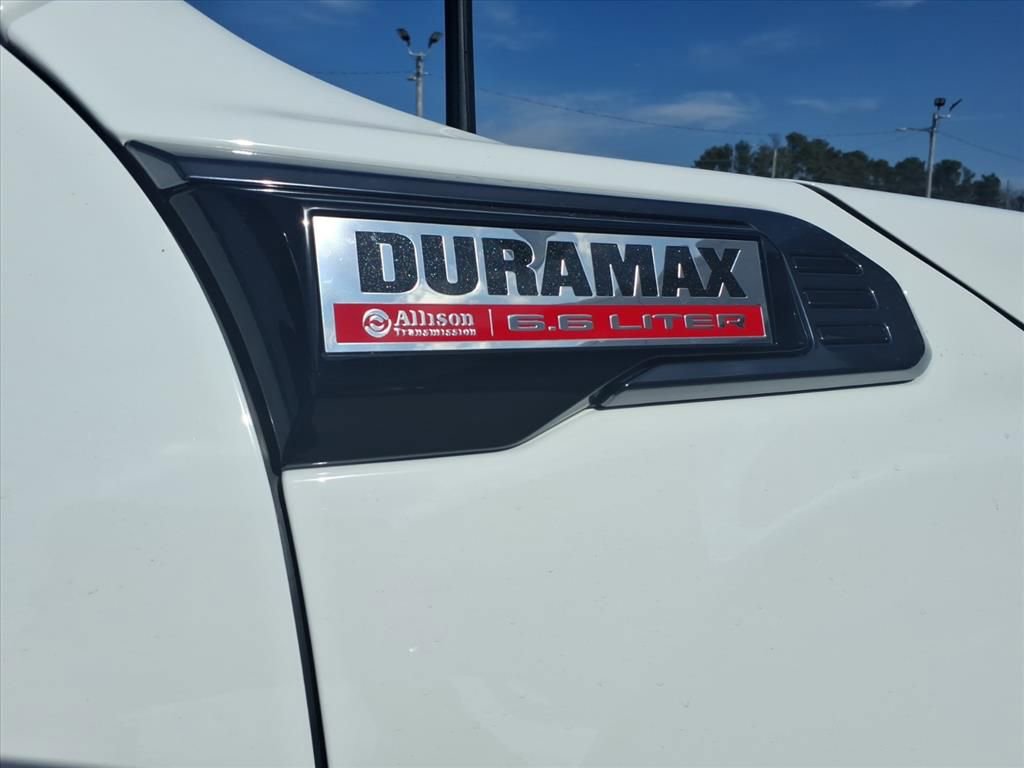 Used 2024 GMC Sierra 2500 AT4 w/ AT4 Premium Plus Package image 10