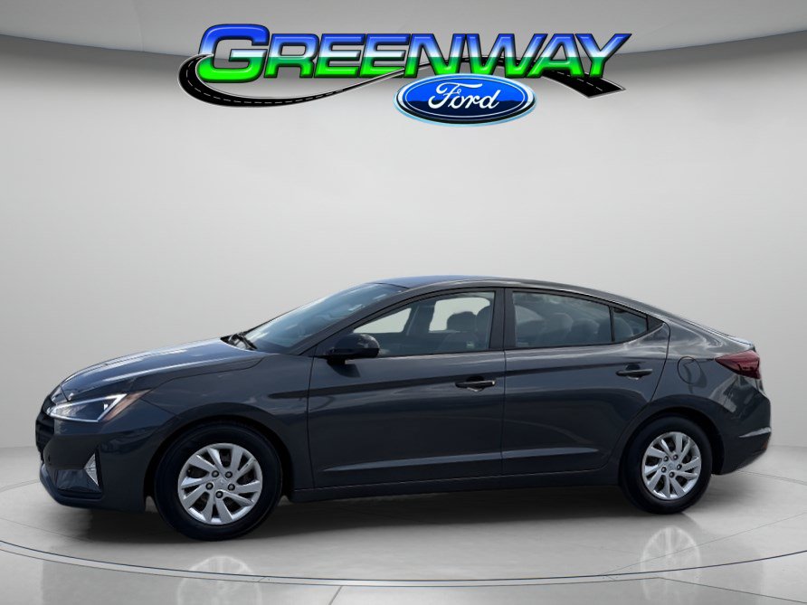 Used 2020 Hyundai Elantra SE FWD image 1
