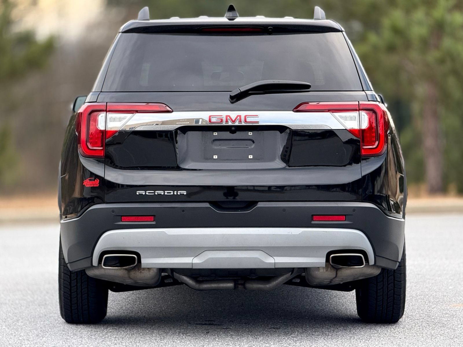 Used 2023 GMC Acadia SLT FWD image 5