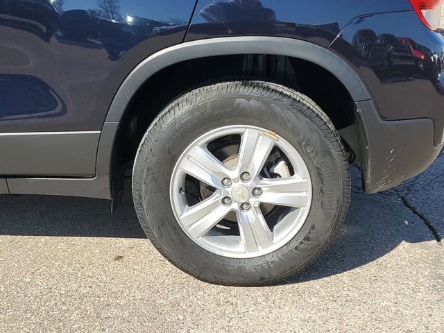 Used 2022 Chevrolet Trax LT w/ LT Convenience Package image 27