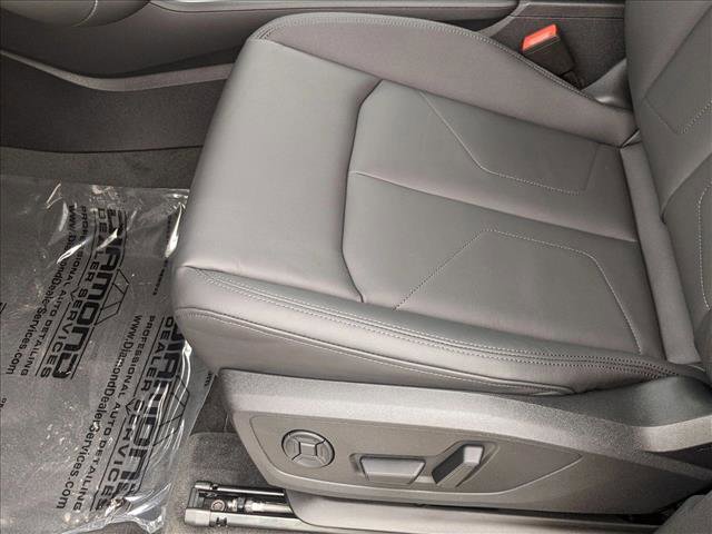 New 2025 Audi Q3 2.0T Premium image 4