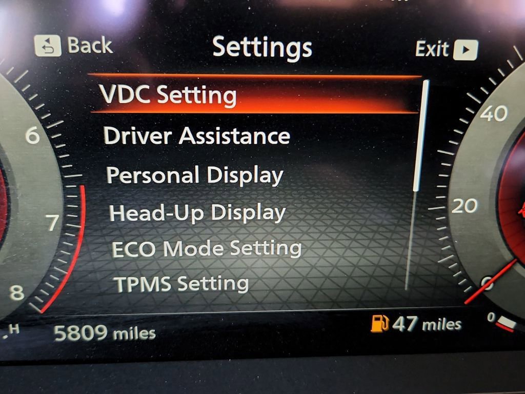 Used 2025 Nissan Pathfinder Platinum w/ Cargo Package image 30