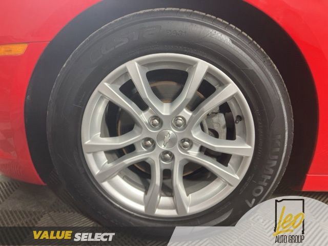 Used 2015 Chevrolet Camaro LT RWD image 21
