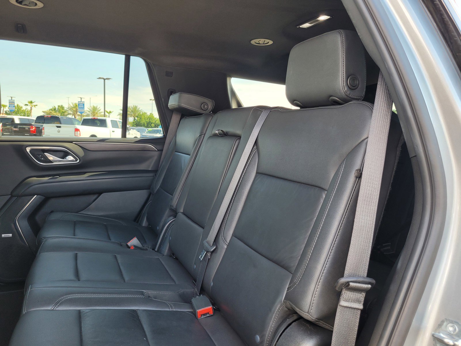 Used 2024 Chevrolet Tahoe LT RWD image 13
