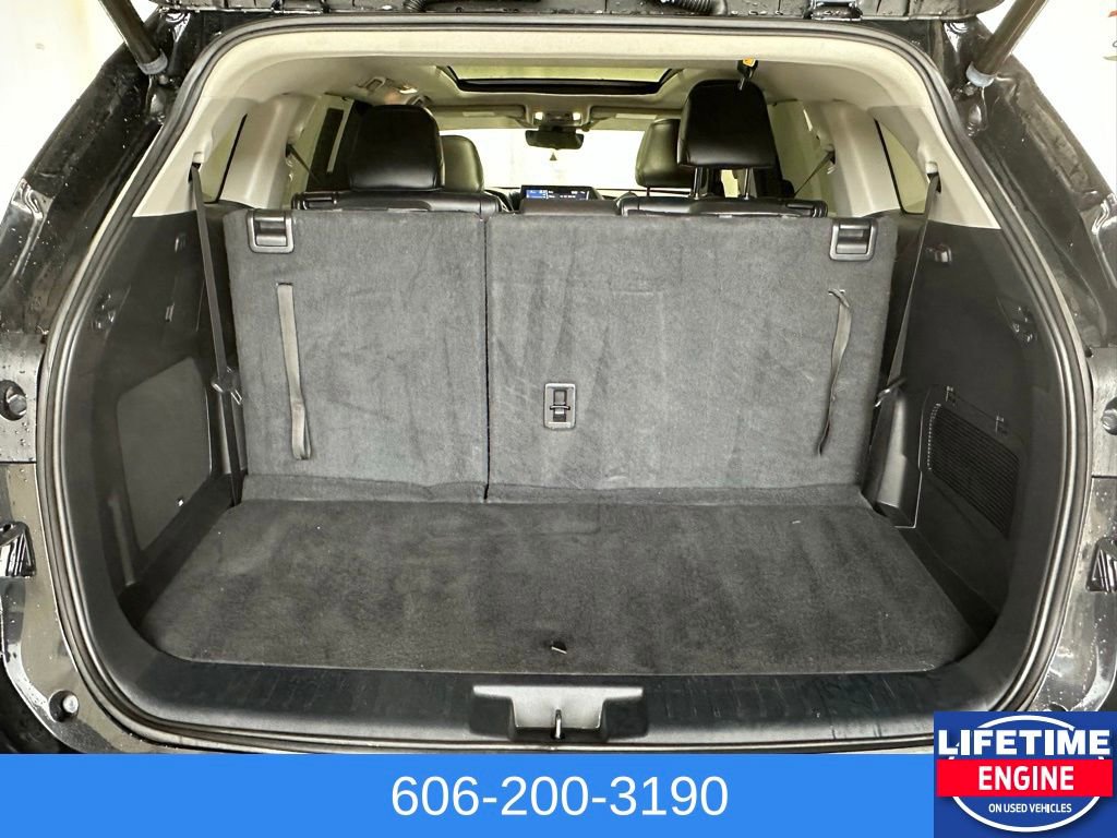Used 2022 Toyota Highlander Platinum image 9