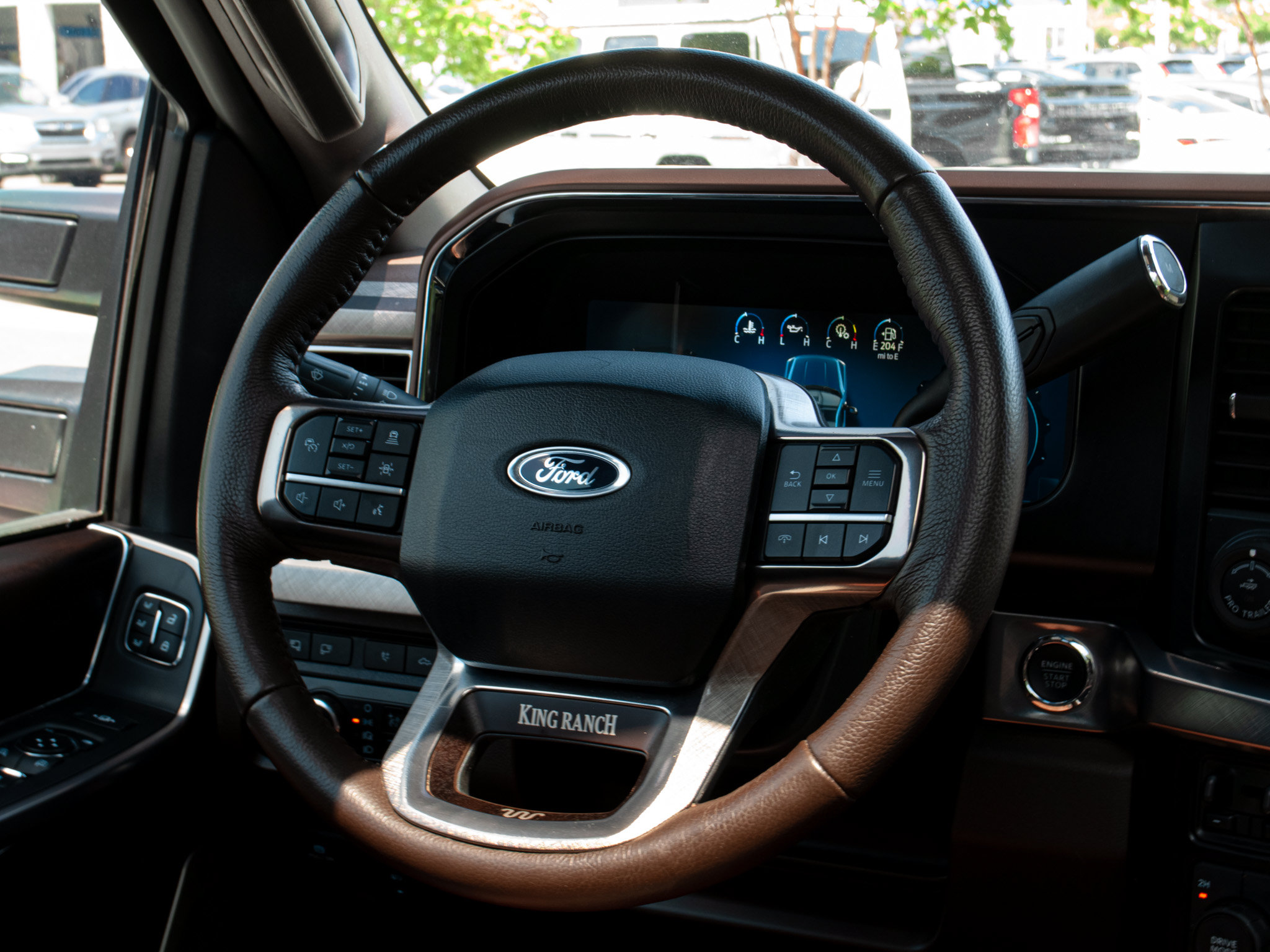 Used 2024 Ford F250 King Ranch AWD/4WD image 17