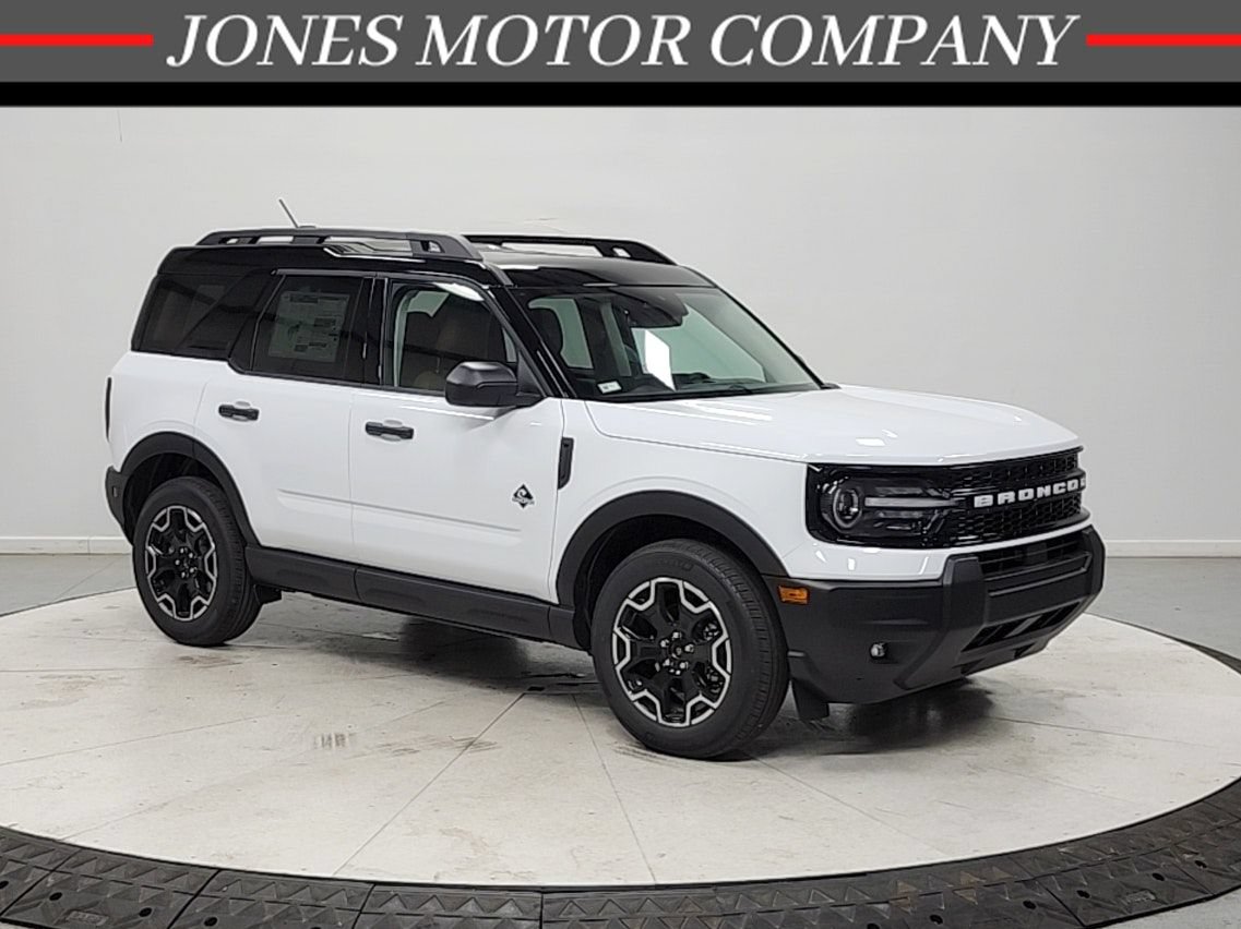 New 2026 Ford Bronco Sport Outer Banks AWD/4WD image 1