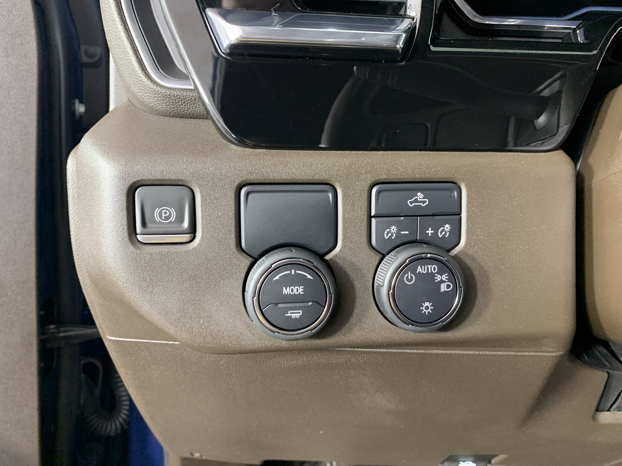 Used 2023 Chevrolet Silverado 1500 LT RWD image 15